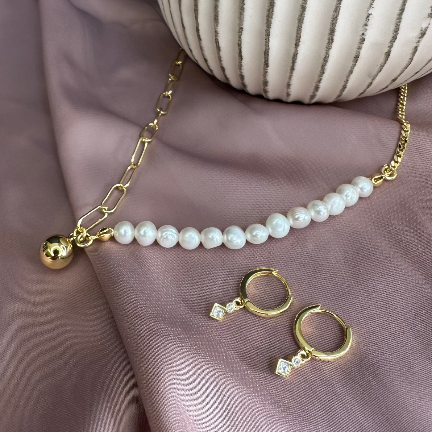 Statement Freshwater Pearl Necklace